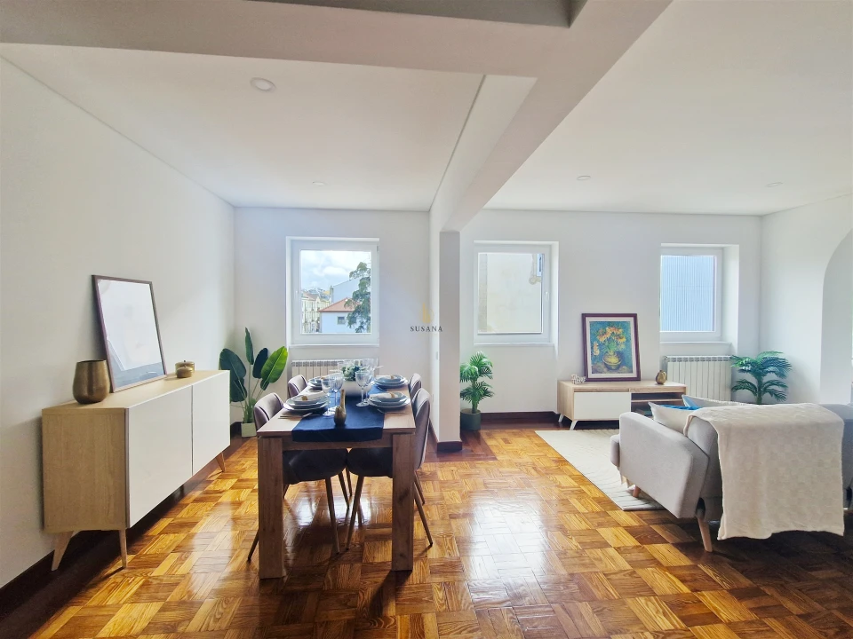 Apartamento T4 para Venda em Viseu Foto 3