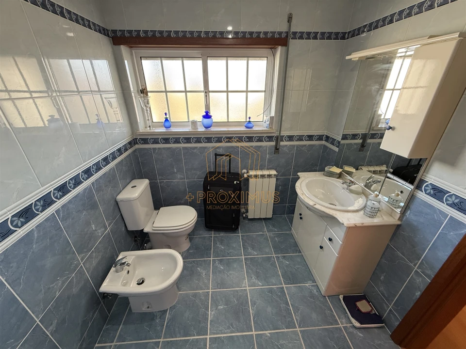 Moradia T4 para Venda em Maiorca Foto 26