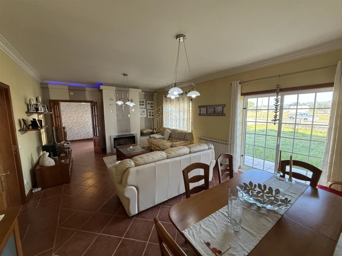 Moradia T4 para Venda em Maiorca Foto 6