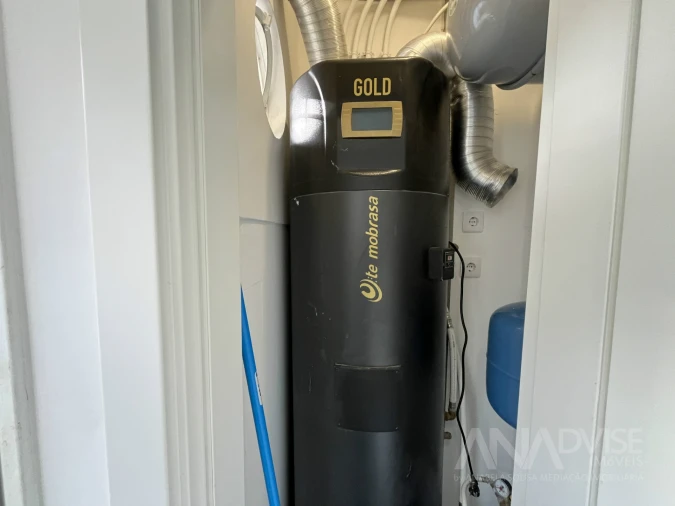 Apartamento T4 para Venda em Viseu Foto 11