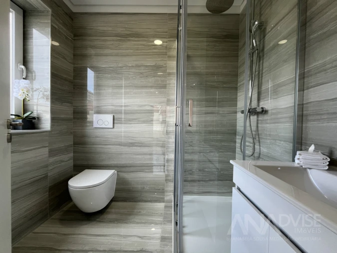 Apartamento T4 para Venda em Viseu Foto 39