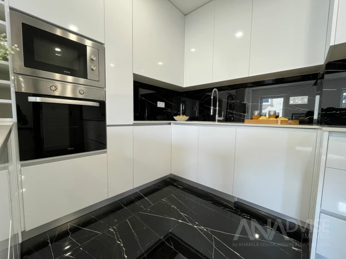 Apartamento T4 para Venda em Viseu Foto 19