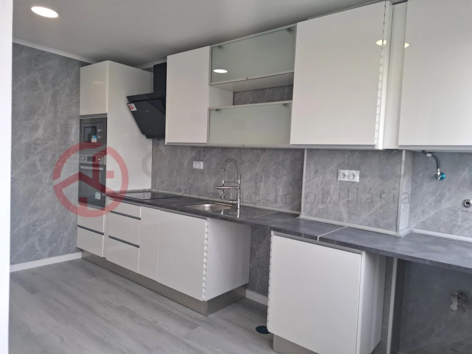 Apartamento T2 para Venda em Oeiras e São Julião da Barra, Paço de Arcos e Caxias Foto 6