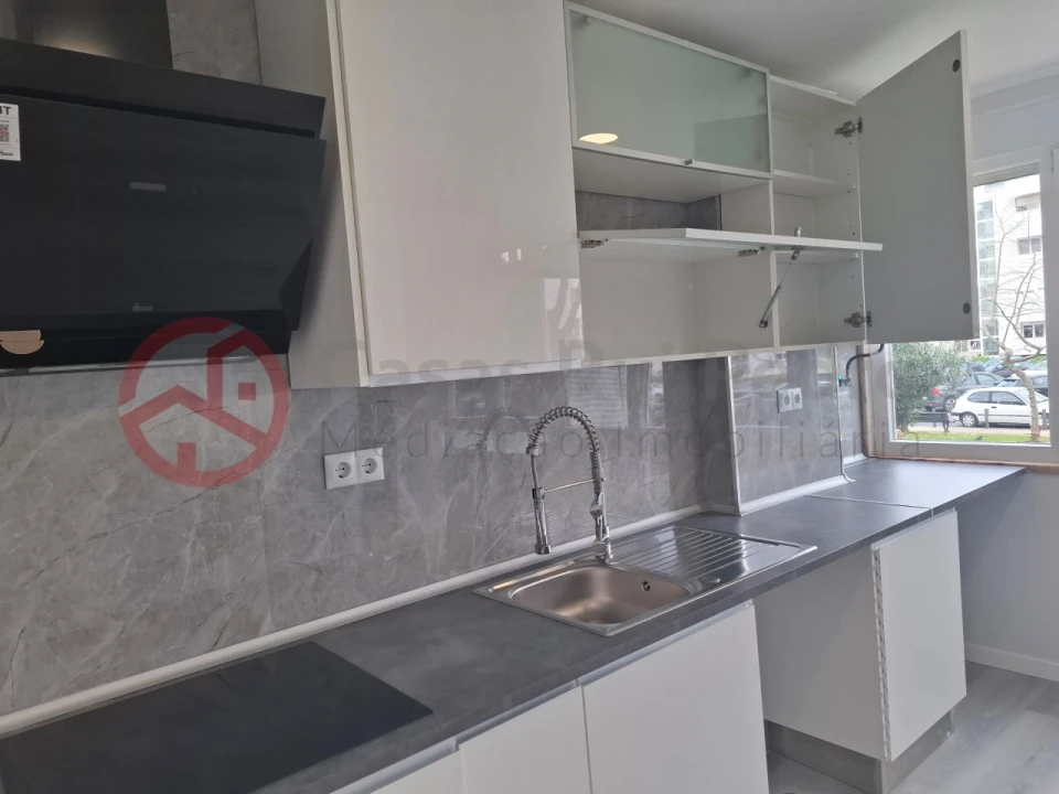 Apartamento T2 para Venda em Oeiras e São Julião da Barra, Paço de Arcos e Caxias Foto 9