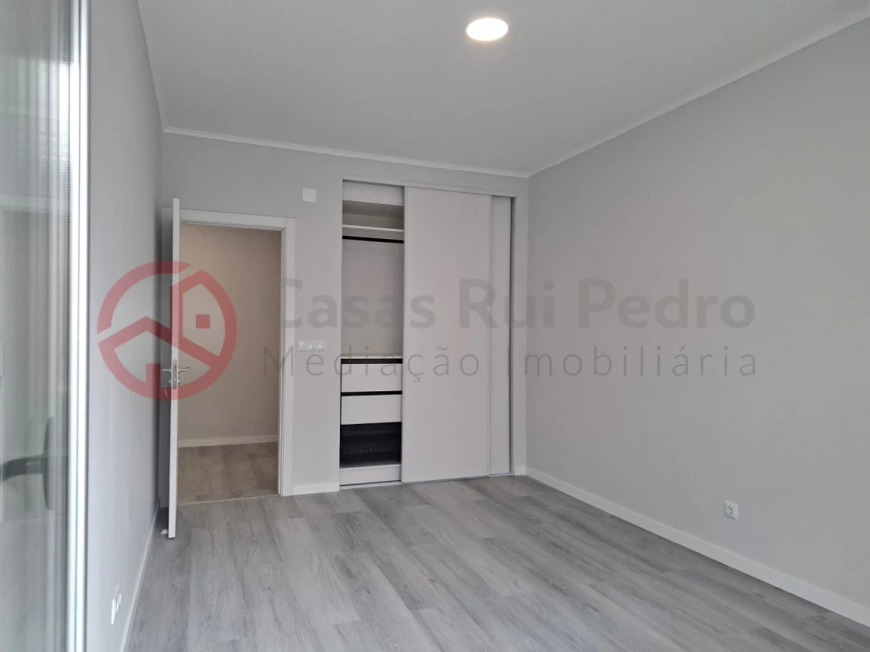 Apartamento T2 para Venda em Oeiras e São Julião da Barra, Paço de Arcos e Caxias Foto 18