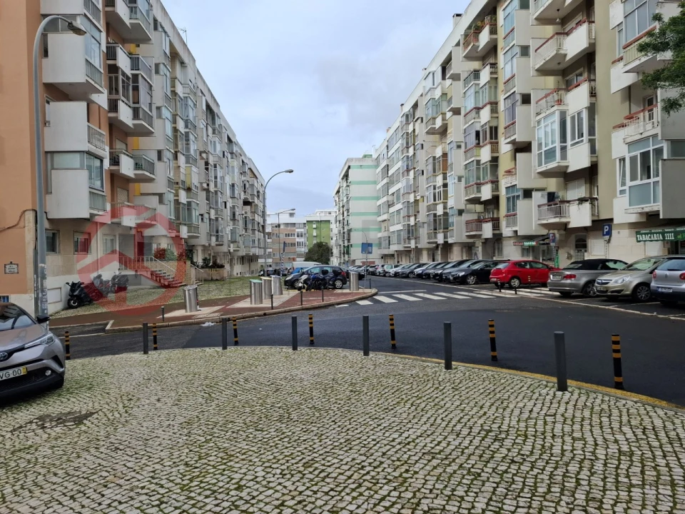 Apartamento T2 para Venda em Oeiras e São Julião da Barra, Paço de Arcos e Caxias Foto 33