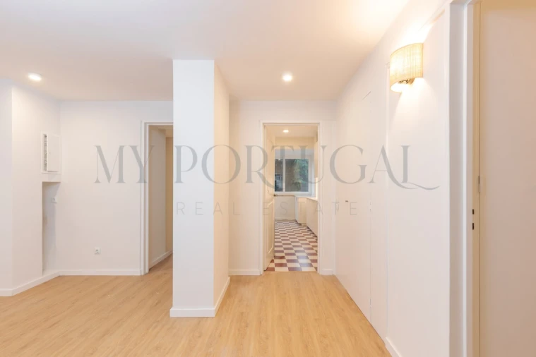 Apartamento T4 para Arrendamento em Algés, Linda-A-Velha e Cruz Quebrada-Dafundo Foto 8