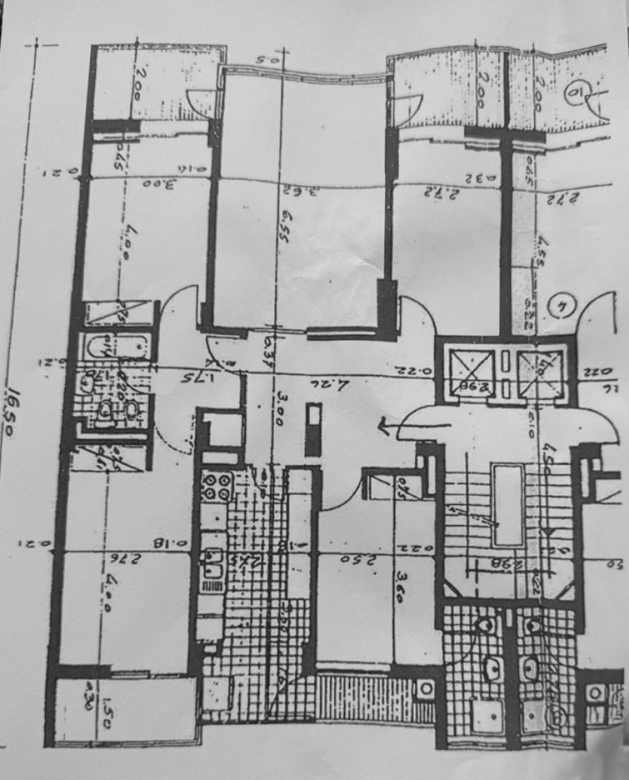 Apartamento T4 para Arrendamento em Algés, Linda-A-Velha e Cruz Quebrada-Dafundo Planta 1