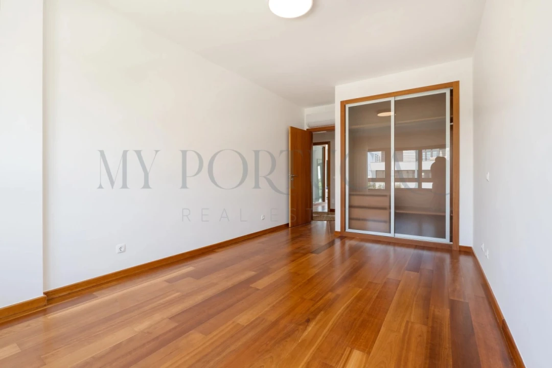 Moradia T4 para Venda em Alcochete Foto 28