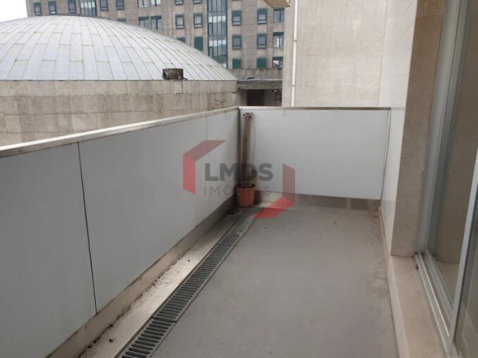 Apartamento T3 para Venda em Bonfim Foto 9