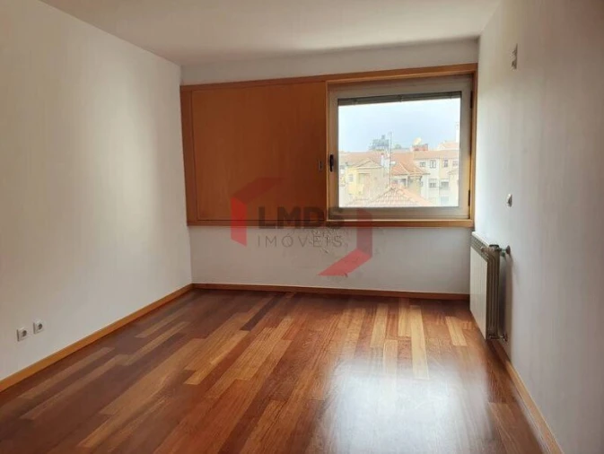 Apartamento T3 para Venda em Bonfim Foto 7