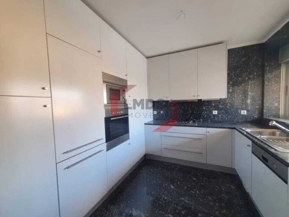 Apartamento T3 para Venda em Bonfim Foto 4