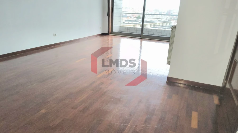 Apartamento T2 para Venda em Santa Marinha e São Pedro da Afurada Foto 8