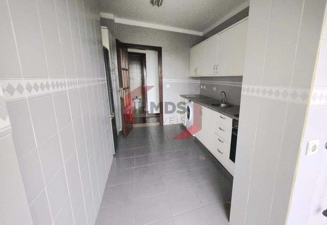 Apartamento T2 para Venda em Santa Marinha e São Pedro da Afurada Foto 12