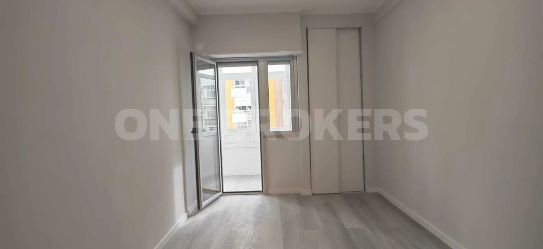 Apartamento T2 para Venda em Oeiras e São Julião da Barra, Paço de Arcos e Caxias Foto 11