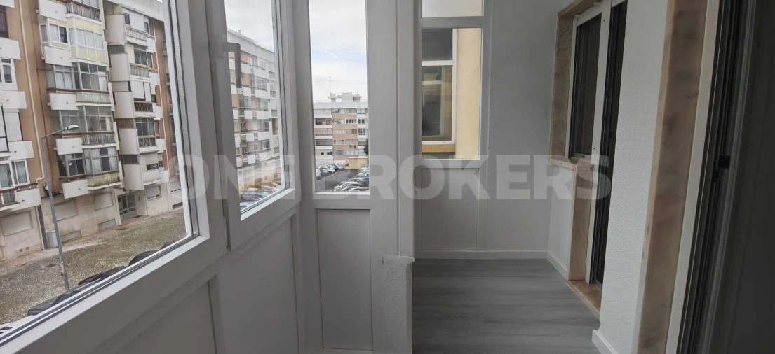 Apartamento T2 para Venda em Oeiras e São Julião da Barra, Paço de Arcos e Caxias Foto 20