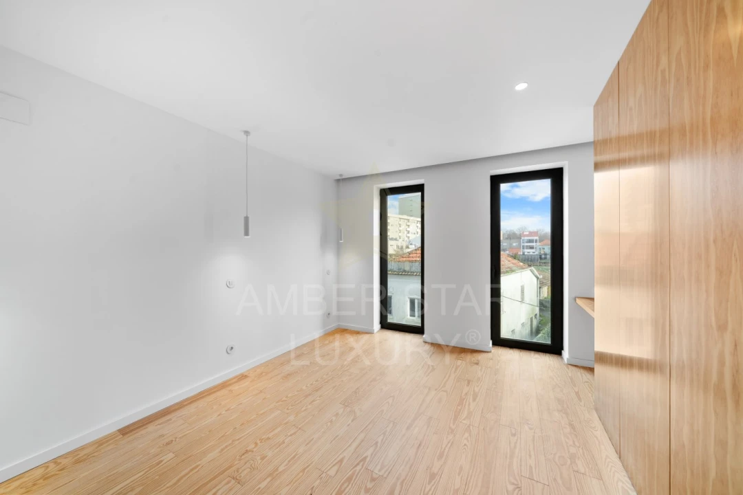 Moradia T4 para Venda em Matosinhos e Leça da Palmeira Foto 4