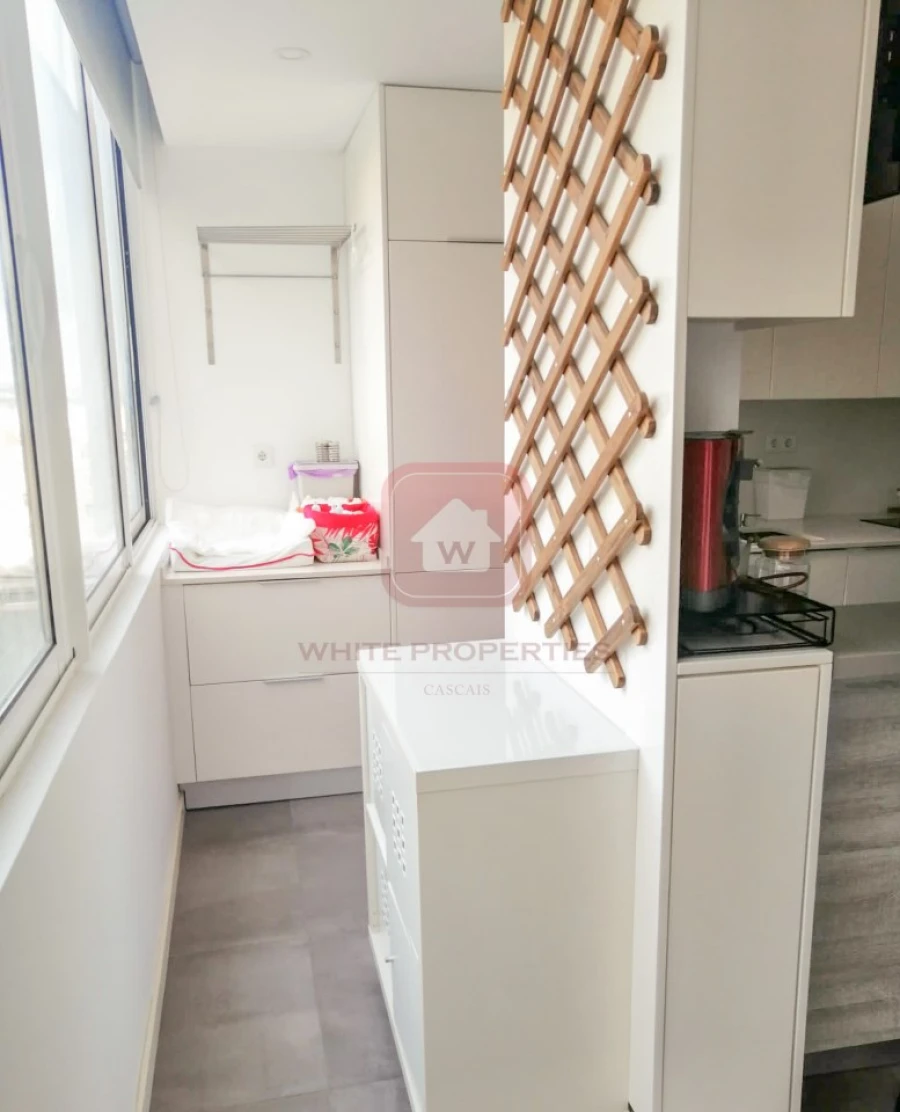 Apartamento T2 para Arrendamento em Campo de Ourique Foto 10