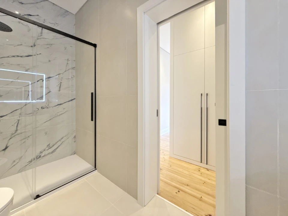 Apartamento T3 para Venda em Arroios Foto 51