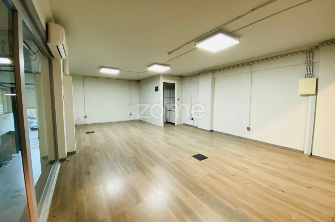 Terreno Comércio / Armazém para Venda em Matosinhos e Leça da Palmeira Foto 31