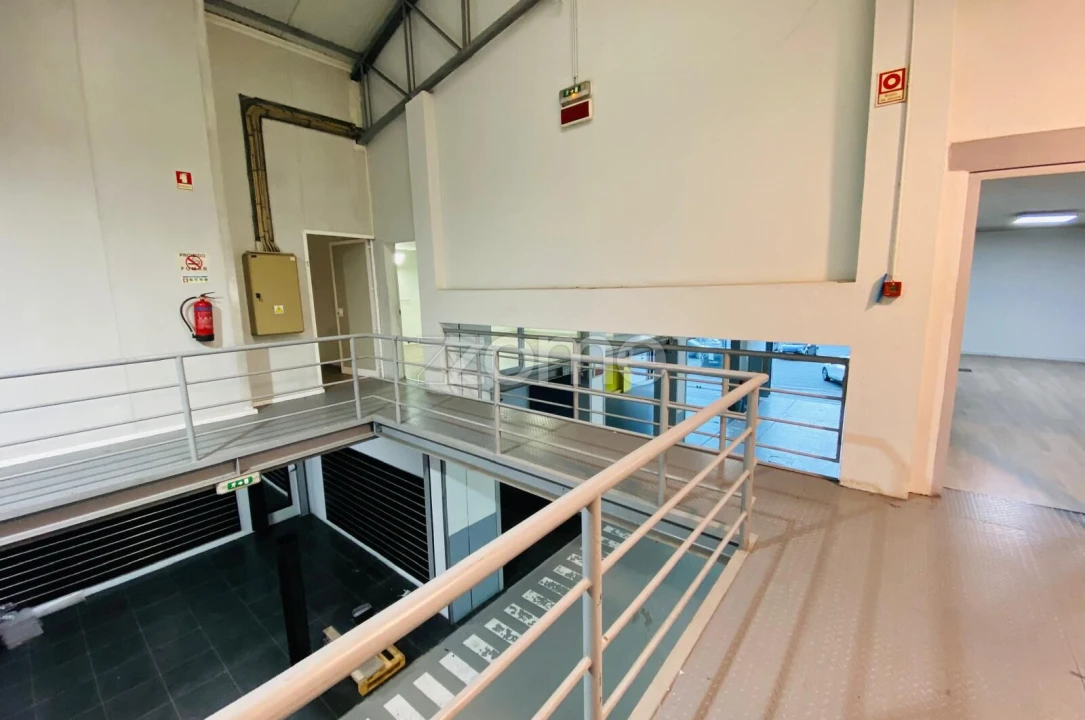 Terreno Comércio / Armazém para Venda em Matosinhos e Leça da Palmeira Foto 33