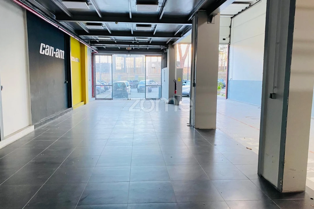 Terreno Comércio / Armazém para Venda em Matosinhos e Leça da Palmeira Foto 24