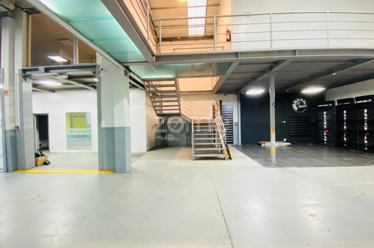 Terreno Comércio / Armazém para Venda em Matosinhos e Leça da Palmeira Foto 26