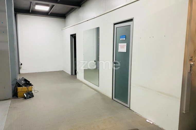 Terreno Comércio / Armazém para Venda em Matosinhos e Leça da Palmeira Foto 14