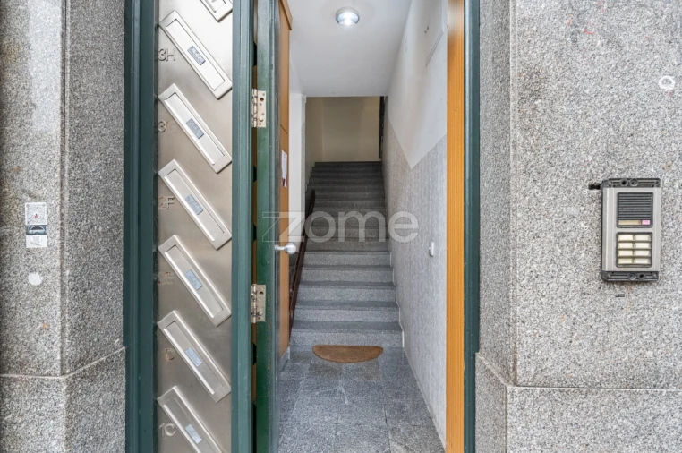 Apartamento T1 para Venda em Cedofeita, Santo Ildefonso, Sé, Miragaia, São Nicolau e Vitória Foto 15