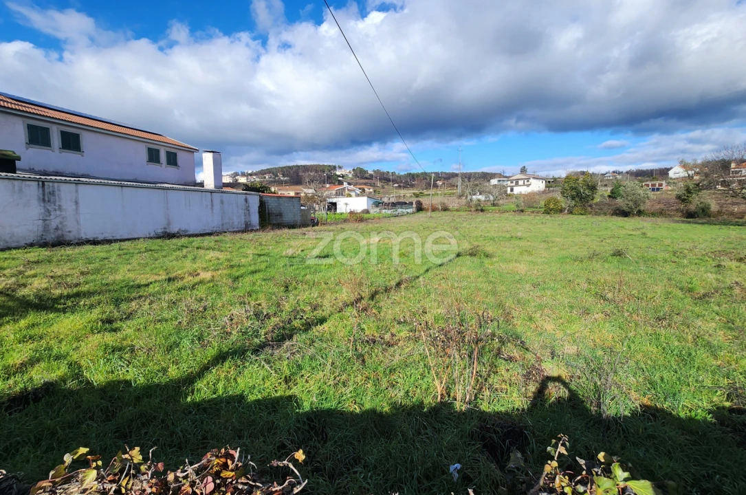 Terreno para Venda em São Martinho de Antas e Paradela de Guiães Foto 5