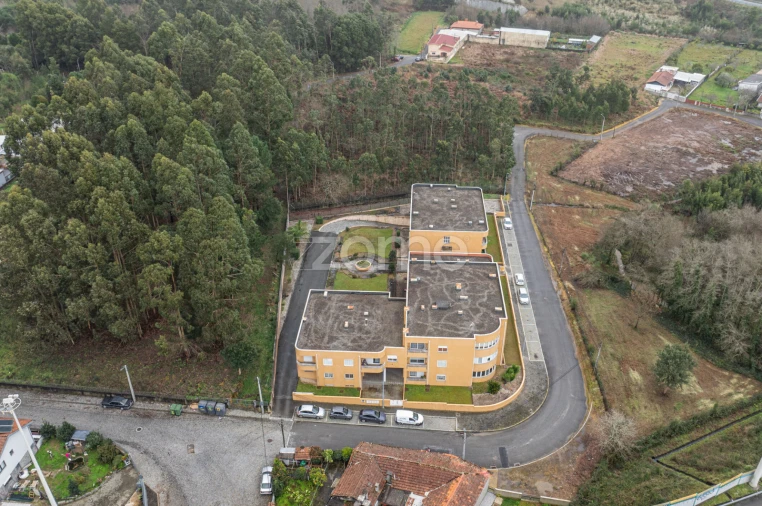 Apartamento T3 para Venda em Grijó e Sermonde Foto 33