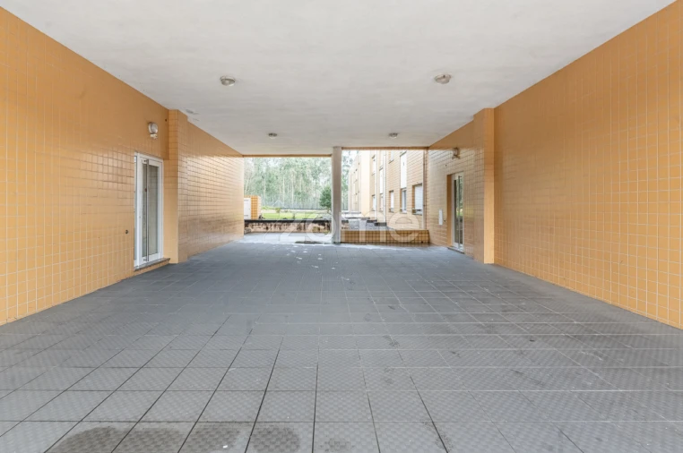 Apartamento T3 para Venda em Grijó e Sermonde Foto 4