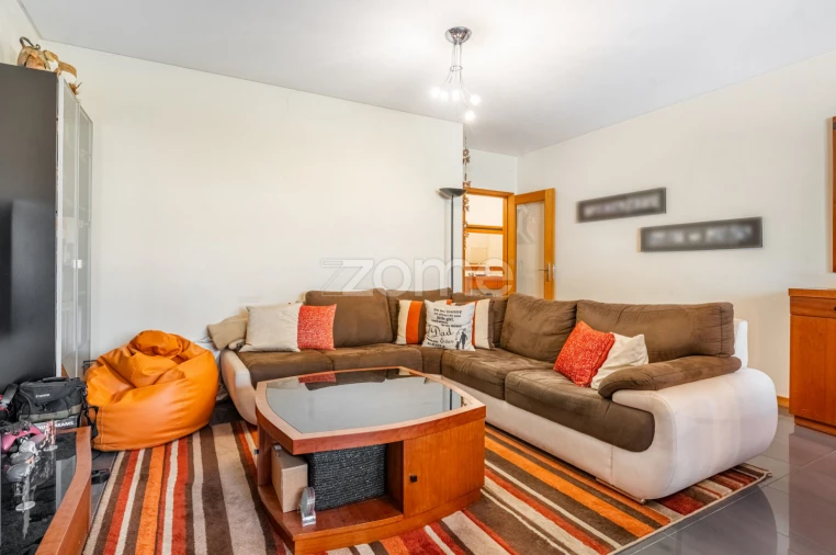 Apartamento T3 para Venda em Grijó e Sermonde Foto 12