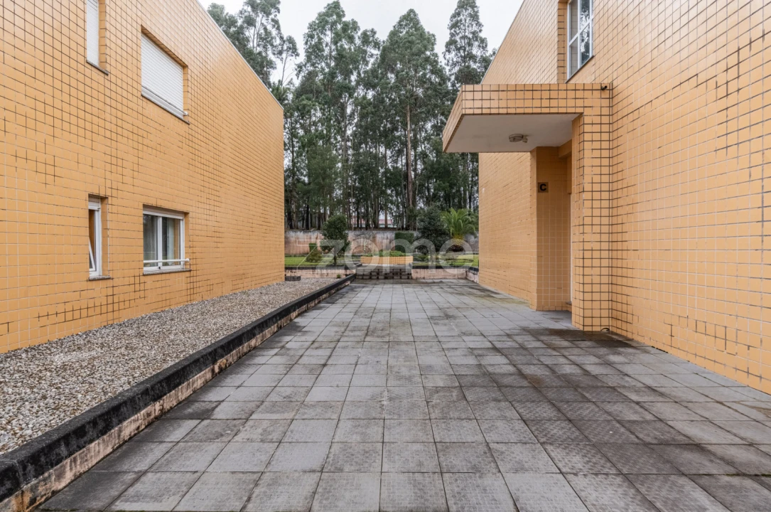 Apartamento T3 para Venda em Grijó e Sermonde Foto 24