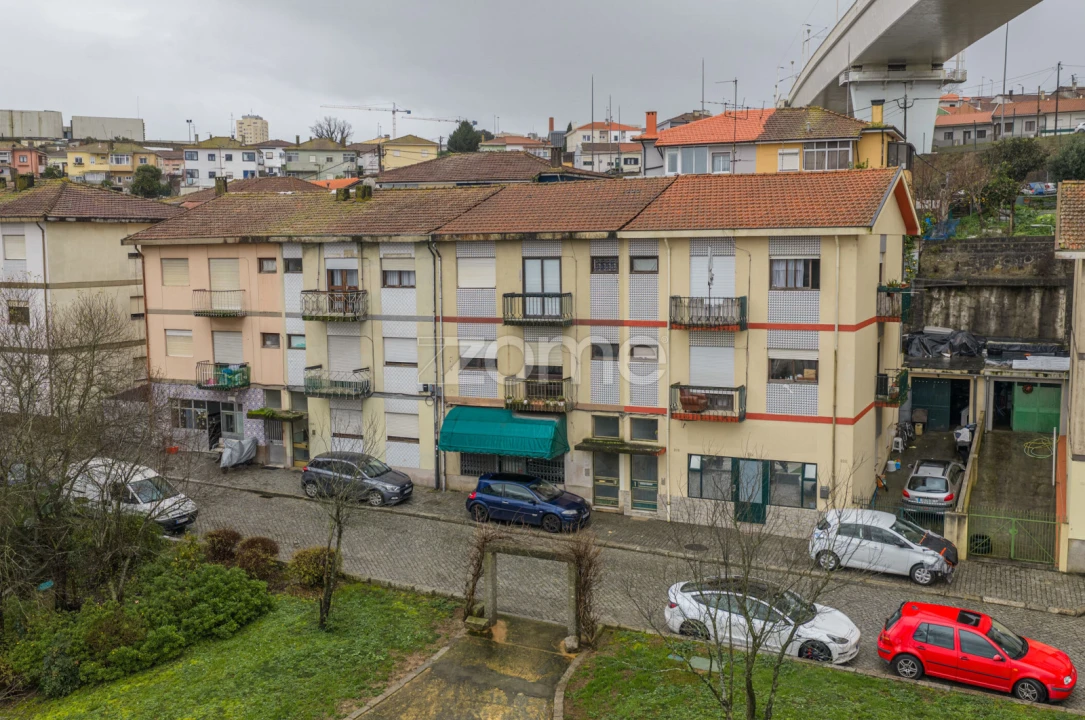 Prédio para Venda em Oliveira do Douro Foto 6