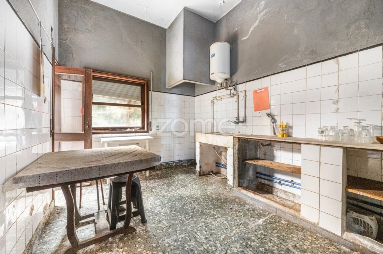 Prédio para Venda em Oliveira do Douro Foto 11