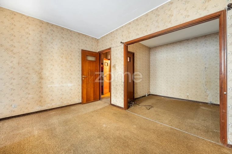 Prédio para Venda em Oliveira do Douro Foto 21