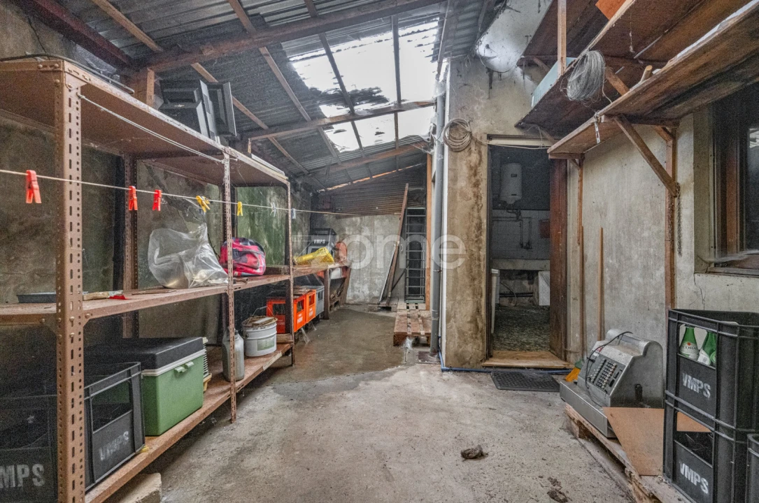 Prédio para Venda em Oliveira do Douro Foto 13