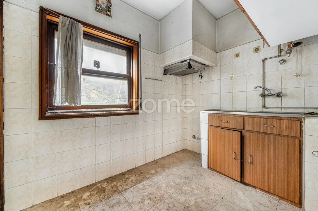 Prédio para Venda em Oliveira do Douro Foto 17