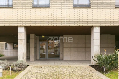 Apartamento T1 para Arrendamento em Paranhos