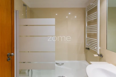 Apartamento T1 para Arrendamento em Paranhos