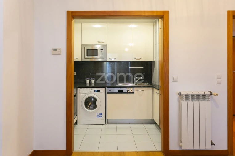 Apartamento T1 para Arrendamento em Paranhos Foto 17