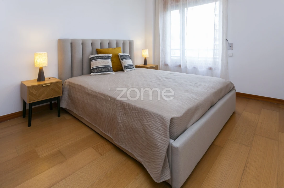 Apartamento T1 para Arrendamento em Paranhos Foto 5