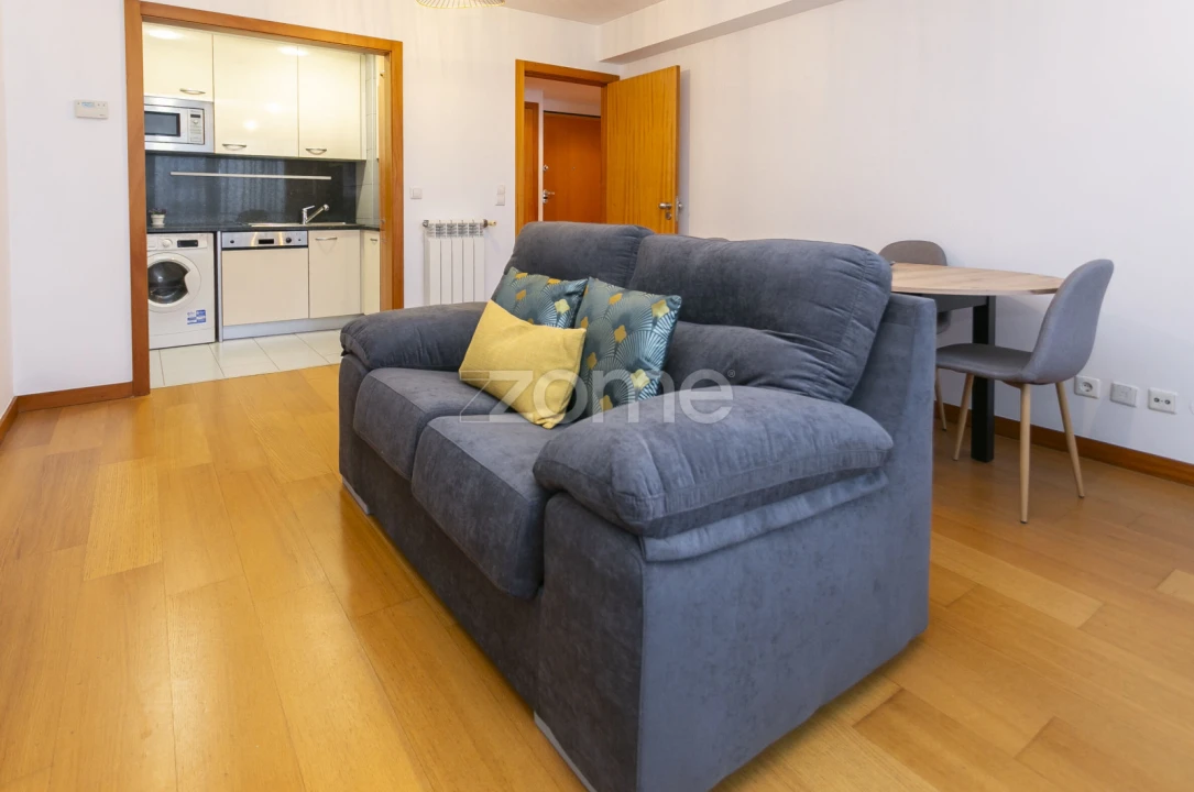 Apartamento T1 para Arrendamento em Paranhos Foto 15
