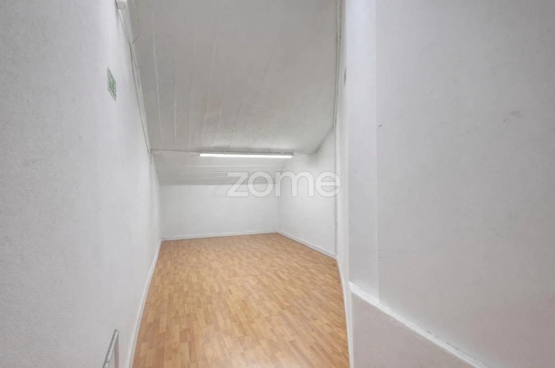 Negócio para Arrendamento em Matosinhos e Leça da Palmeira Foto 9