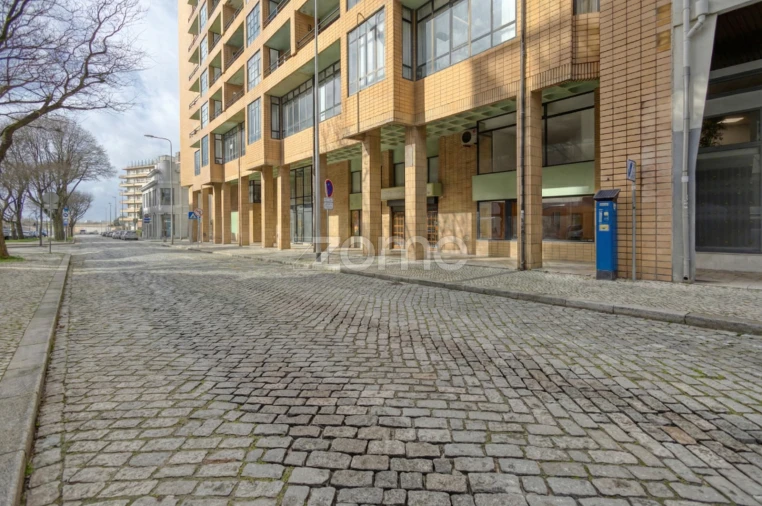 Negócio para Arrendamento em Matosinhos e Leça da Palmeira Foto 6