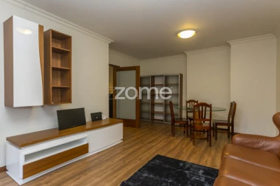 Apartamento T2 para Arrendamento em Paranhos