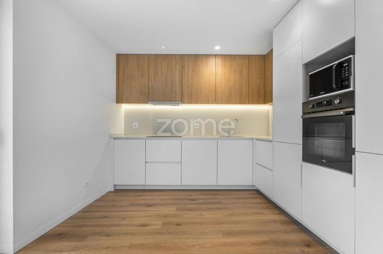 Apartamento T1 para Arrendamento em São Vitor (Braga) Foto 9