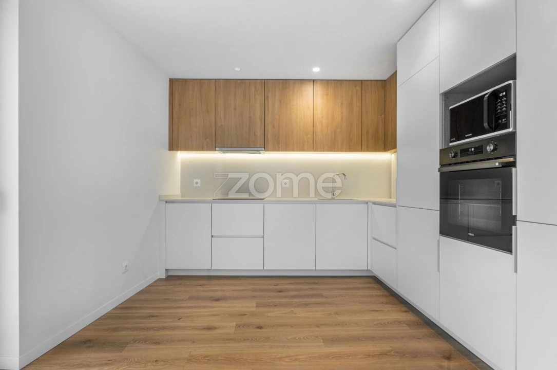 Apartamento T1 para Arrendamento em São Vitor (Braga) Foto 9