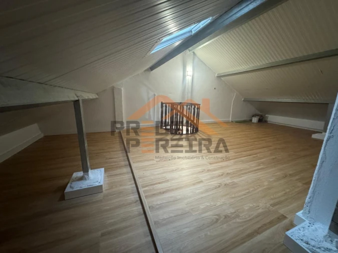 Apartamento T2 para Venda em Falagueira-Venda Nova Foto 19